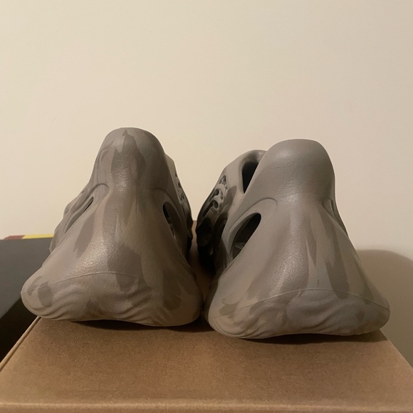 Yeezy foam runner - Picture 4 of 4